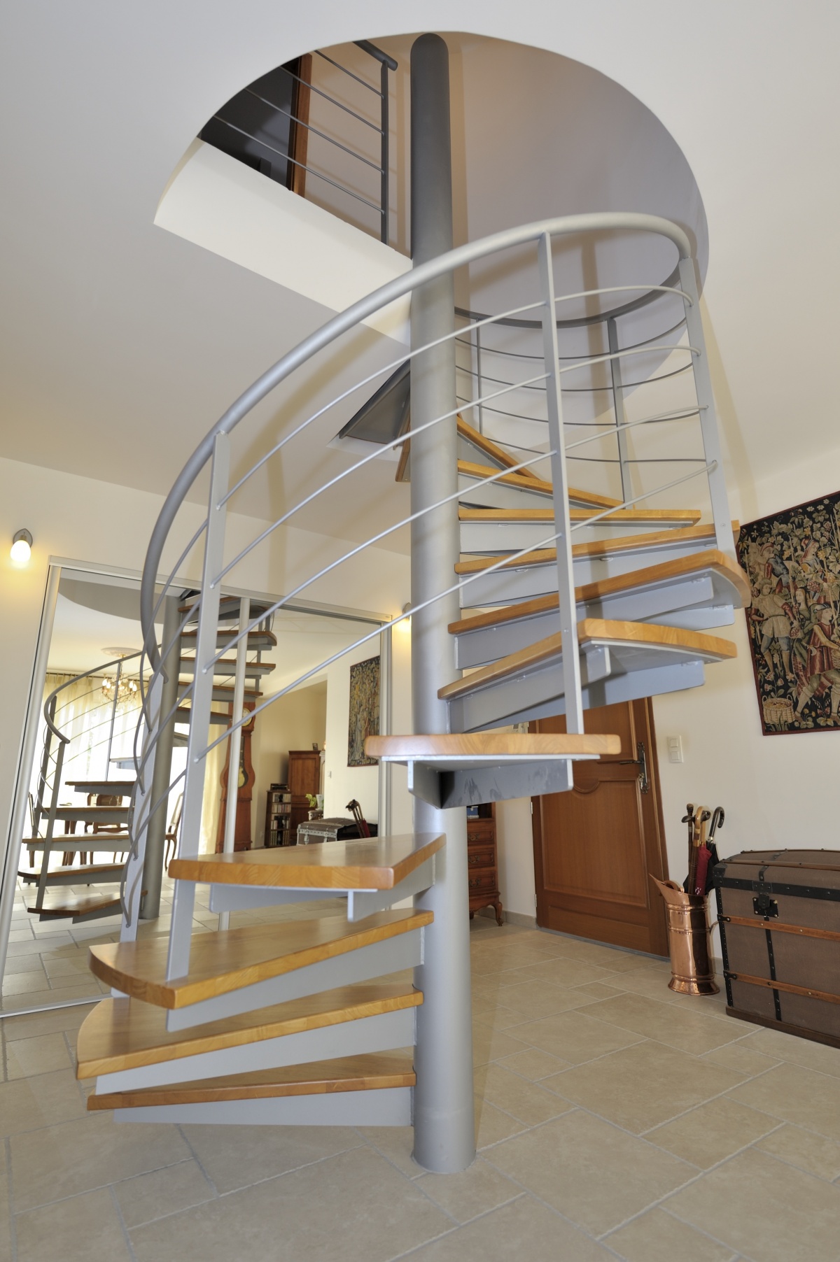 MAISON TRADITIONNELLE PROVEN�ALE : MARCOS_HAB_MAISONTRADITIONNELLE_ESCALIER_05