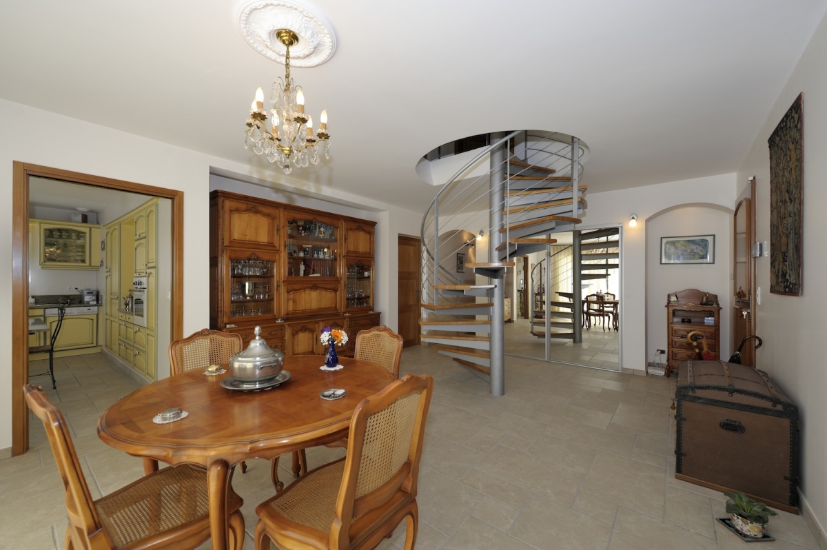 MAISON TRADITIONNELLE PROVEN�ALE : MARCOS_HAB_MAISONTRADITIONNELLE_PIECEAVIVRE_03