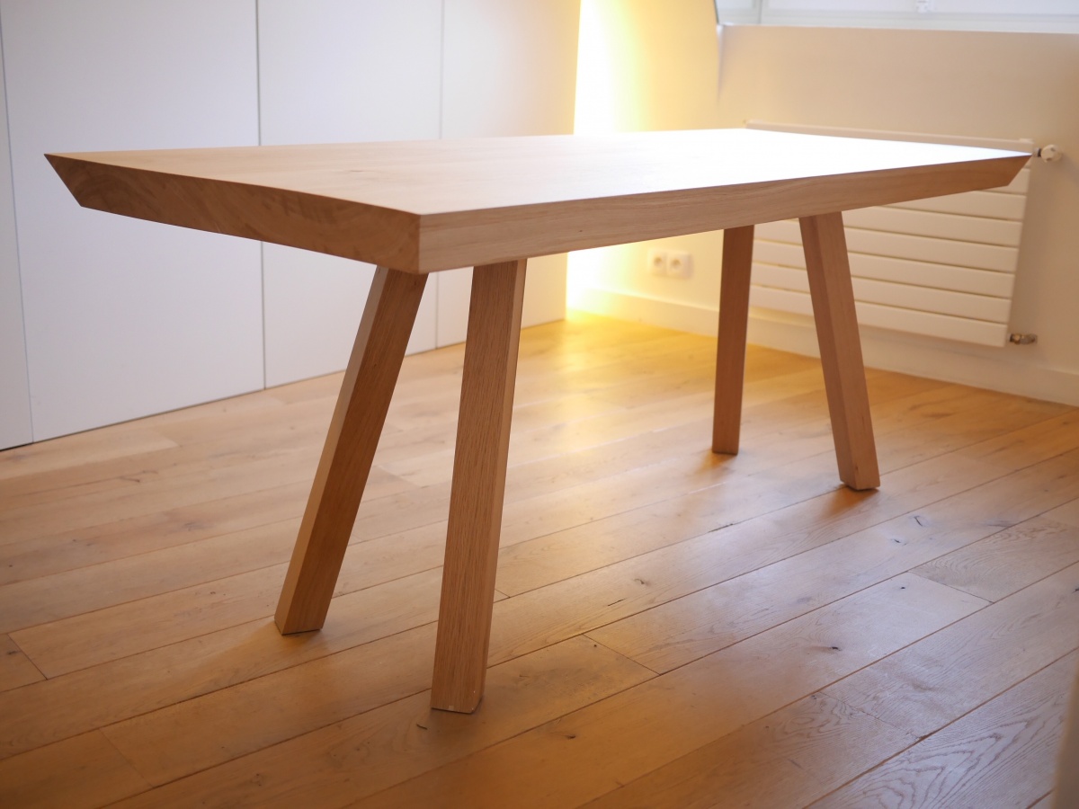 Table en ch�ne : image_projet_mini_105622