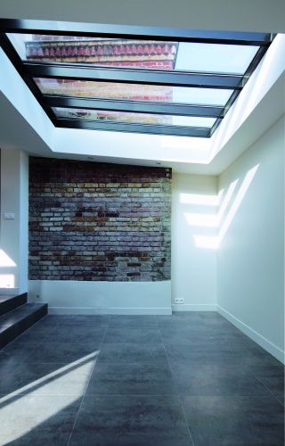 Krisatal house : AHA-verri�re