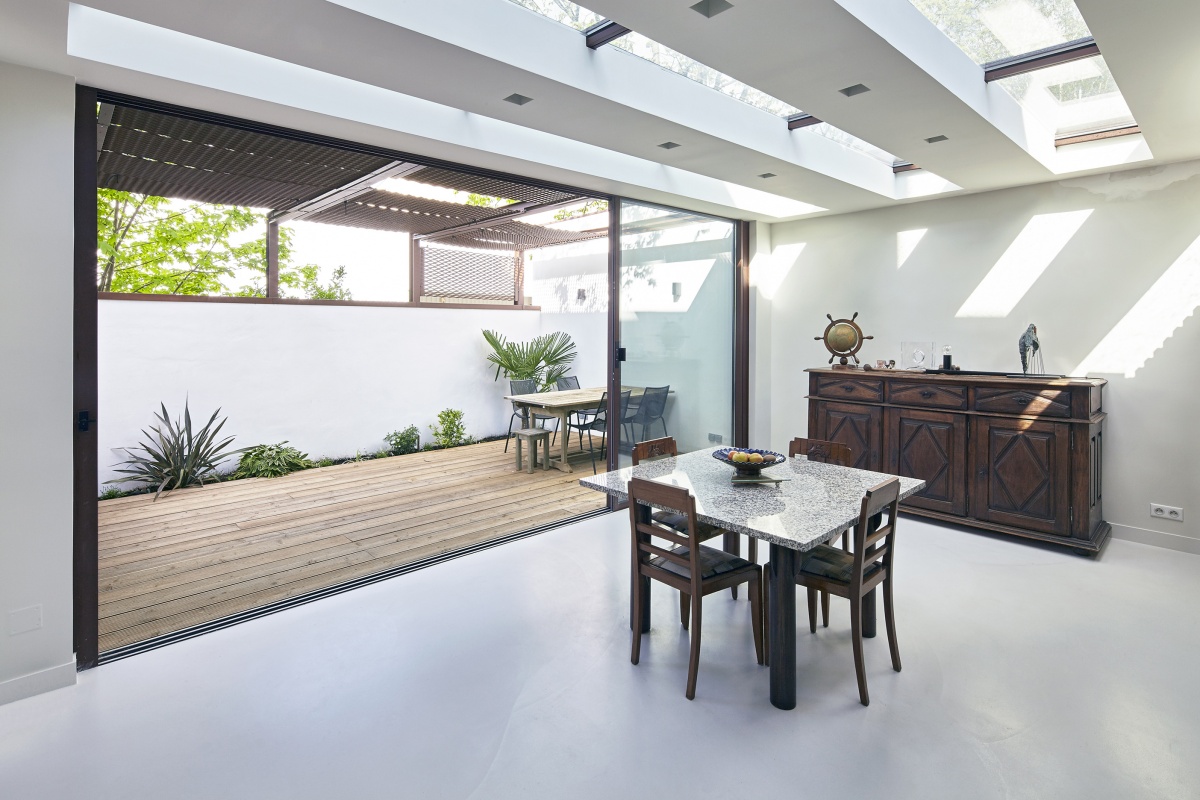 Extension et r�novation d'une maison en pierre de meuli�re : AHA-extension r�habilitation