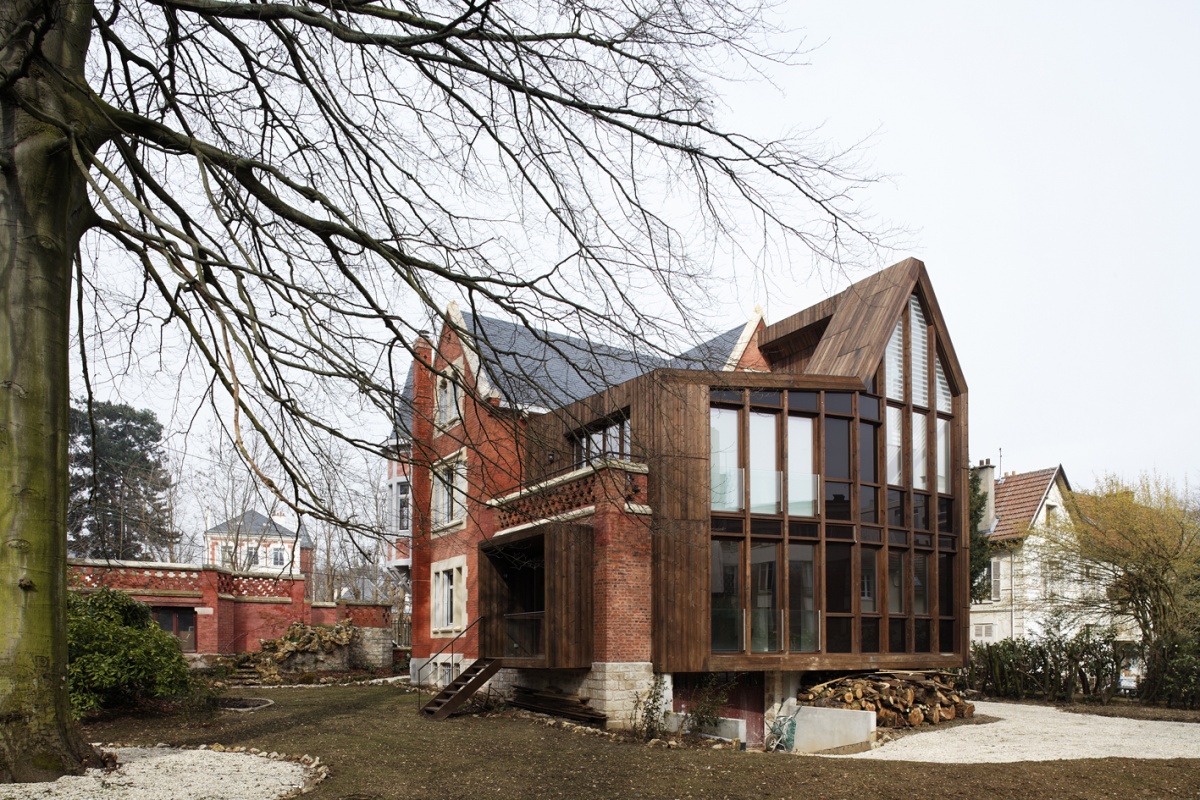 R�habilitation et extension d�une maison priv�e en 3 logements collectifs priv�e