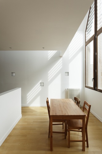 R�habilitation et extension d�une maison priv�e en 3 logements collectifs priv�e : AHA-extension r�habilitation