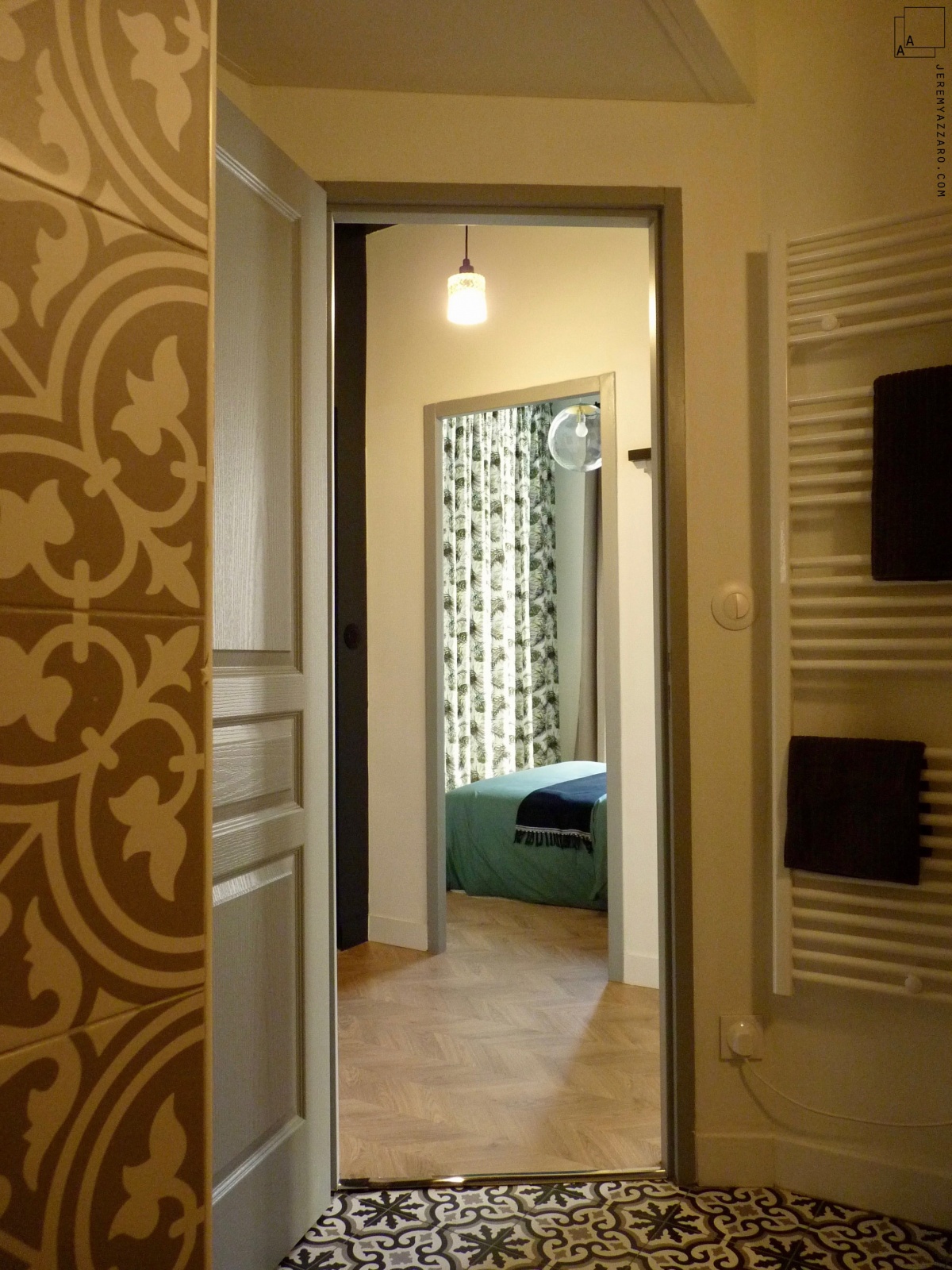 Cr�ation de deux appartements � angle deux vies � : appartement-marseillais-carreaux-ciment-volutes-min