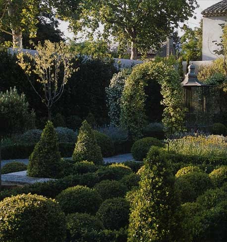 Maison de r�ve � Saint R�my de Provence : 2004-Elle1