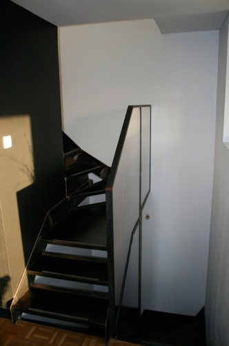 sur�l�vation d'une maison � Marseille : esc1