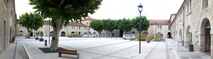 Cour du Centre P�pin : 06