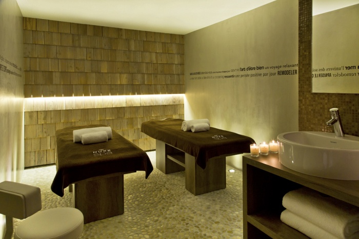 H�tel_H : HD8A3841