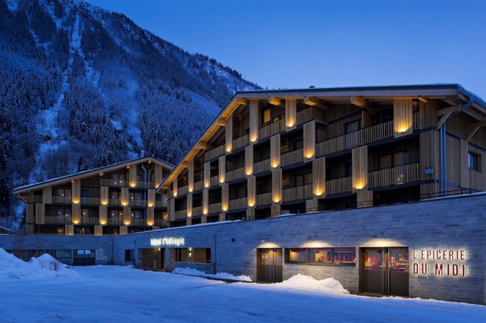 H�tel_H : HD8A4000