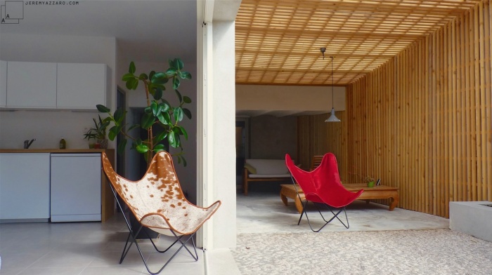 Cr�ation d�un Loft � l�Appartement Jardin � : renovation-loft-terrasse-marseille-pergola-contemporaine-claire-voie-fauteui-aa-jeremy-azzaro-architecte