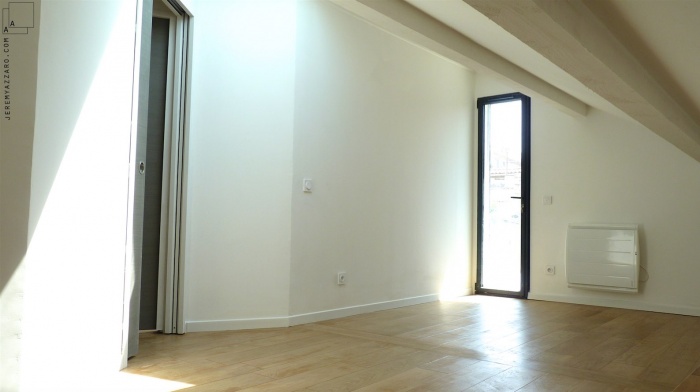 Recomposition int�rieure d�une maison marseillaise avec extension contemporaine : extension-contemporaine-villa-marseille--am�nagement-combles-chambre-terrasse-jeremy-azzaro-architecte